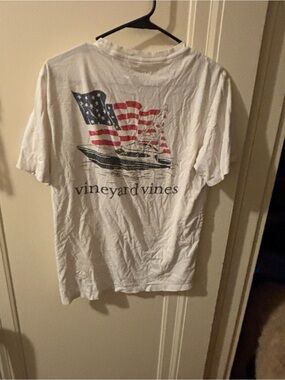 Vineyard Vines White Short-Sleeve Pocket Tee with Chest Logo
